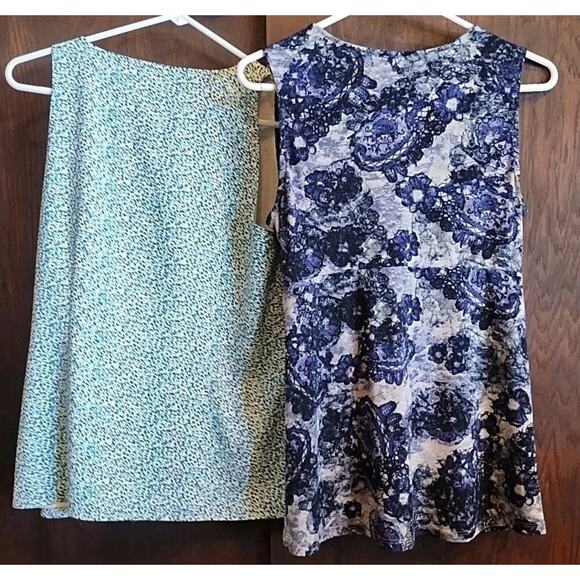 Lot of 2 blouse Tank Top Women's Small V-Neck Sleeveless Career Floral Abstract - Picture 6 of 11